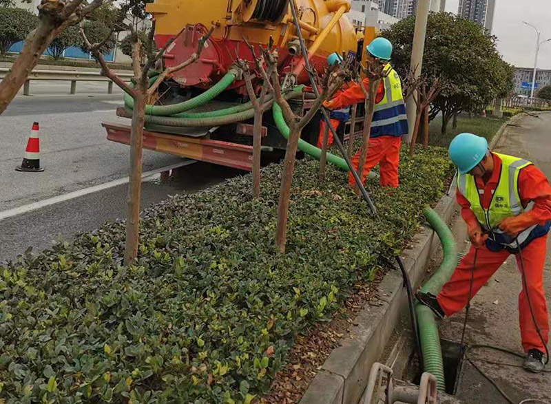 洮南市政管道清淤
