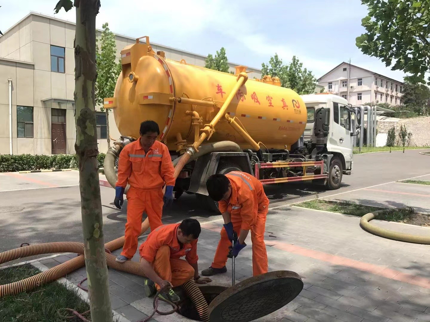 洮南化粪池清理与5-8吨吸粪车施工效率分析